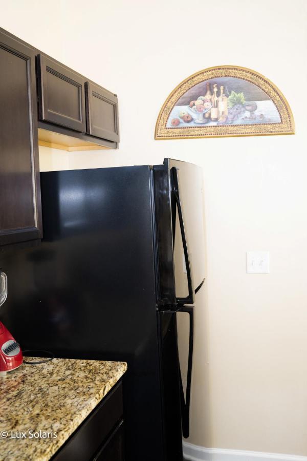 Luxury 3 Bedrooms With King Bed Downtown Indy อินเดียนาโพลิส ภายนอก รูปภาพ