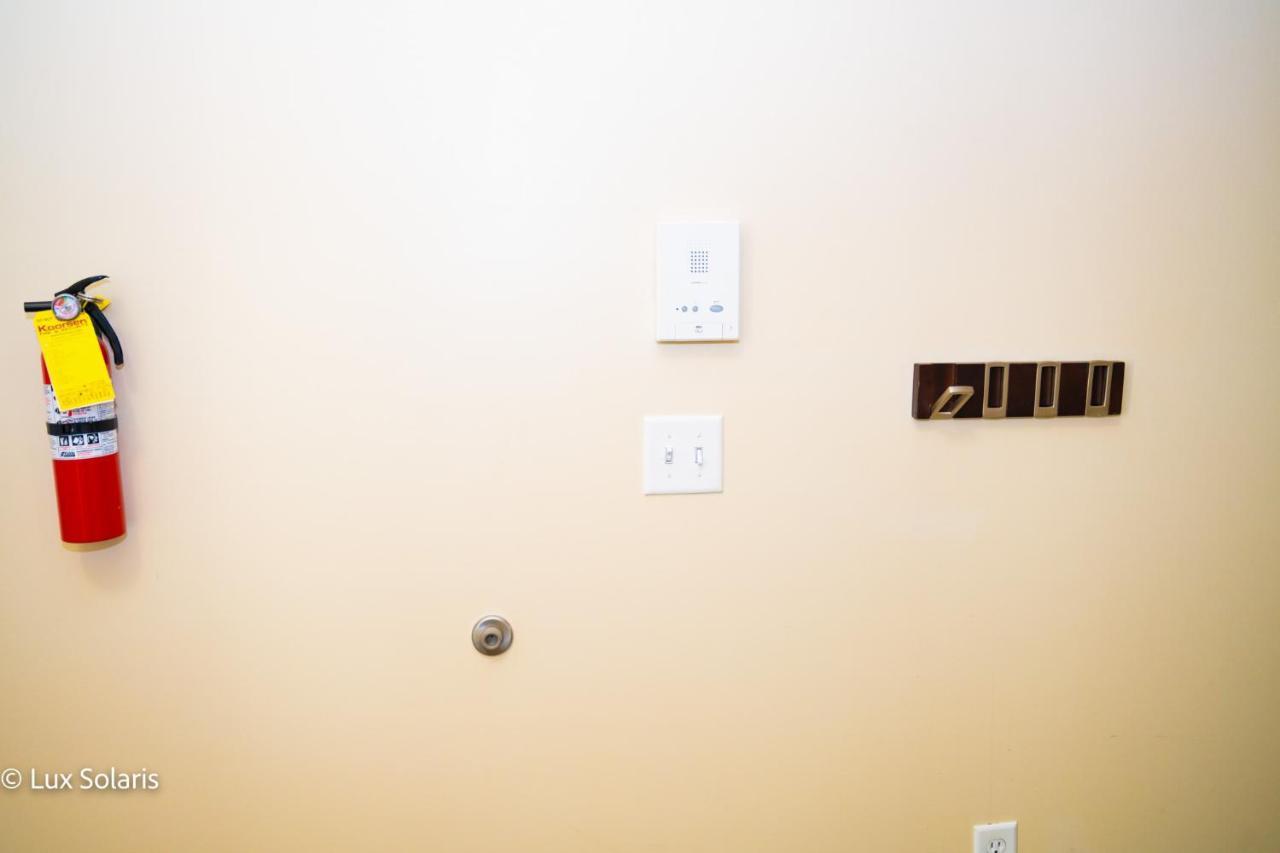 Luxury 3 Bedrooms With King Bed Downtown Indy อินเดียนาโพลิส ภายนอก รูปภาพ